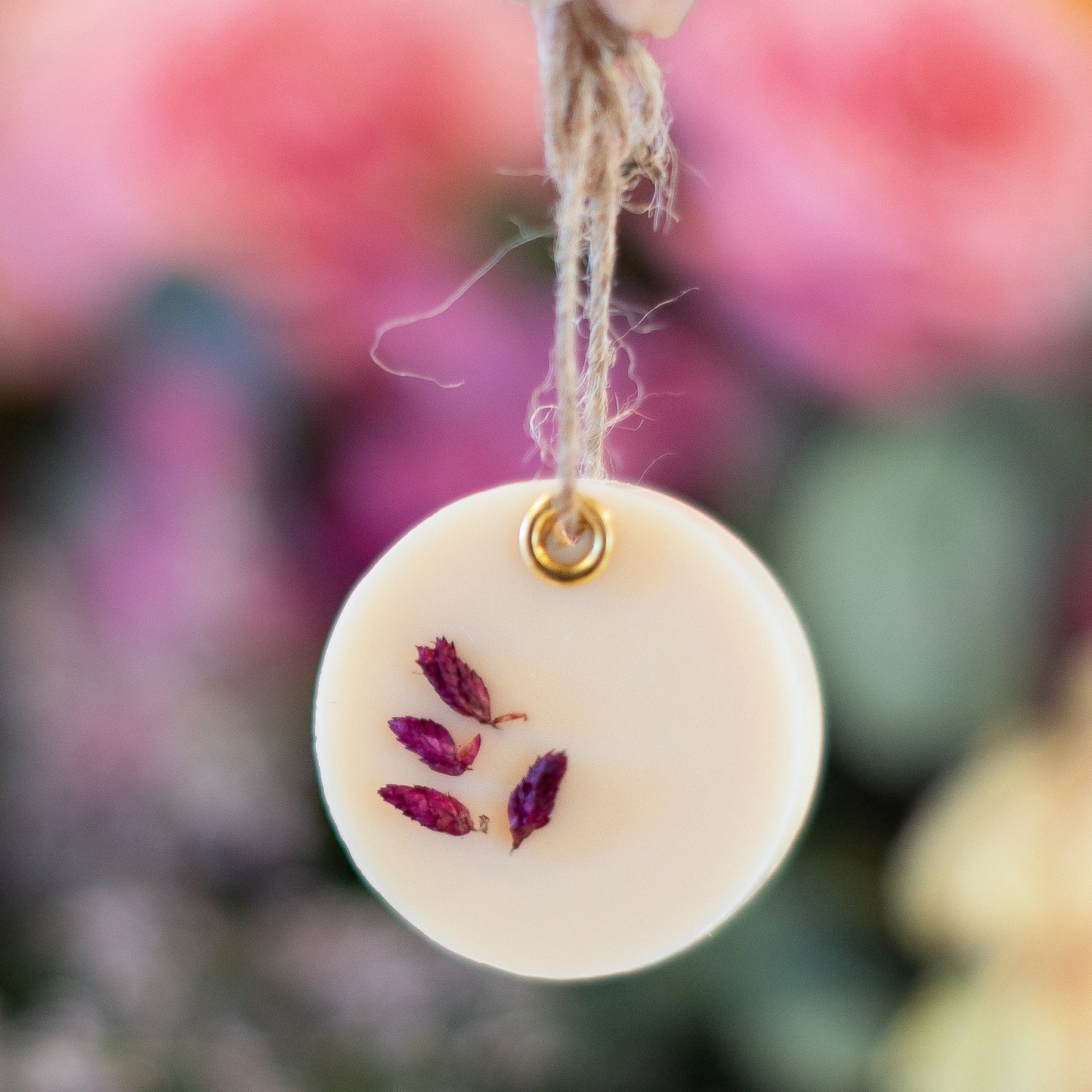 SUSPENSIONS PARFUMÉES